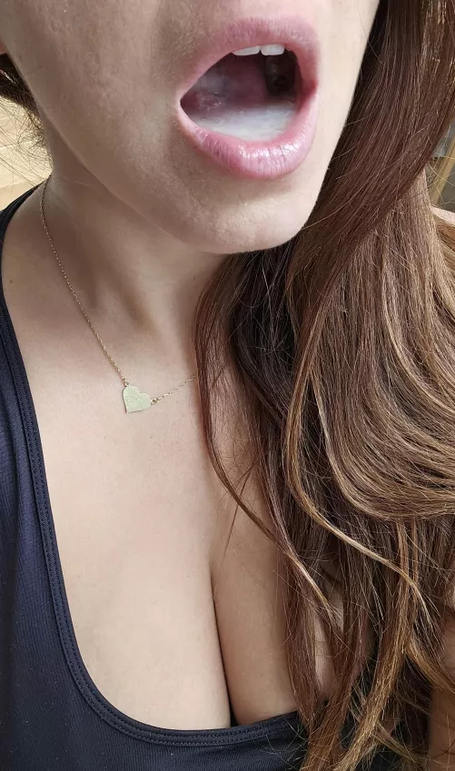 Could you please fill up my mouth even more? 