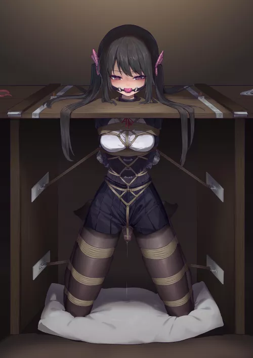 Daddy really doesnt want me to leave~ >w<