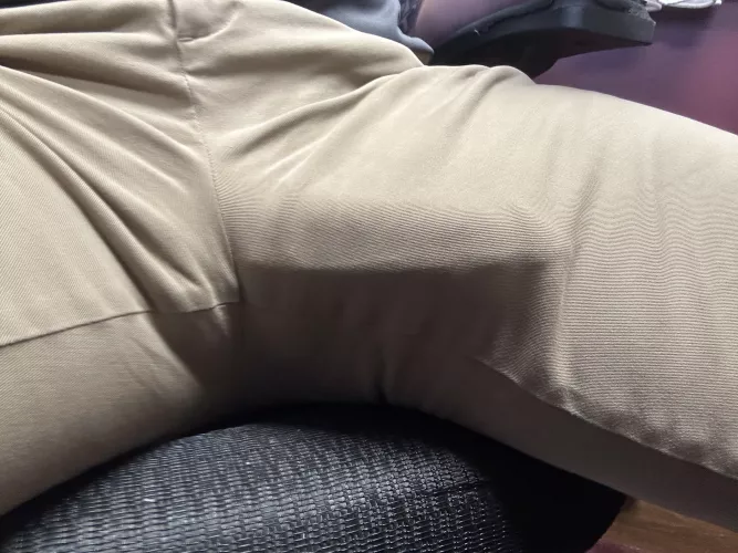 Distract me from my work 