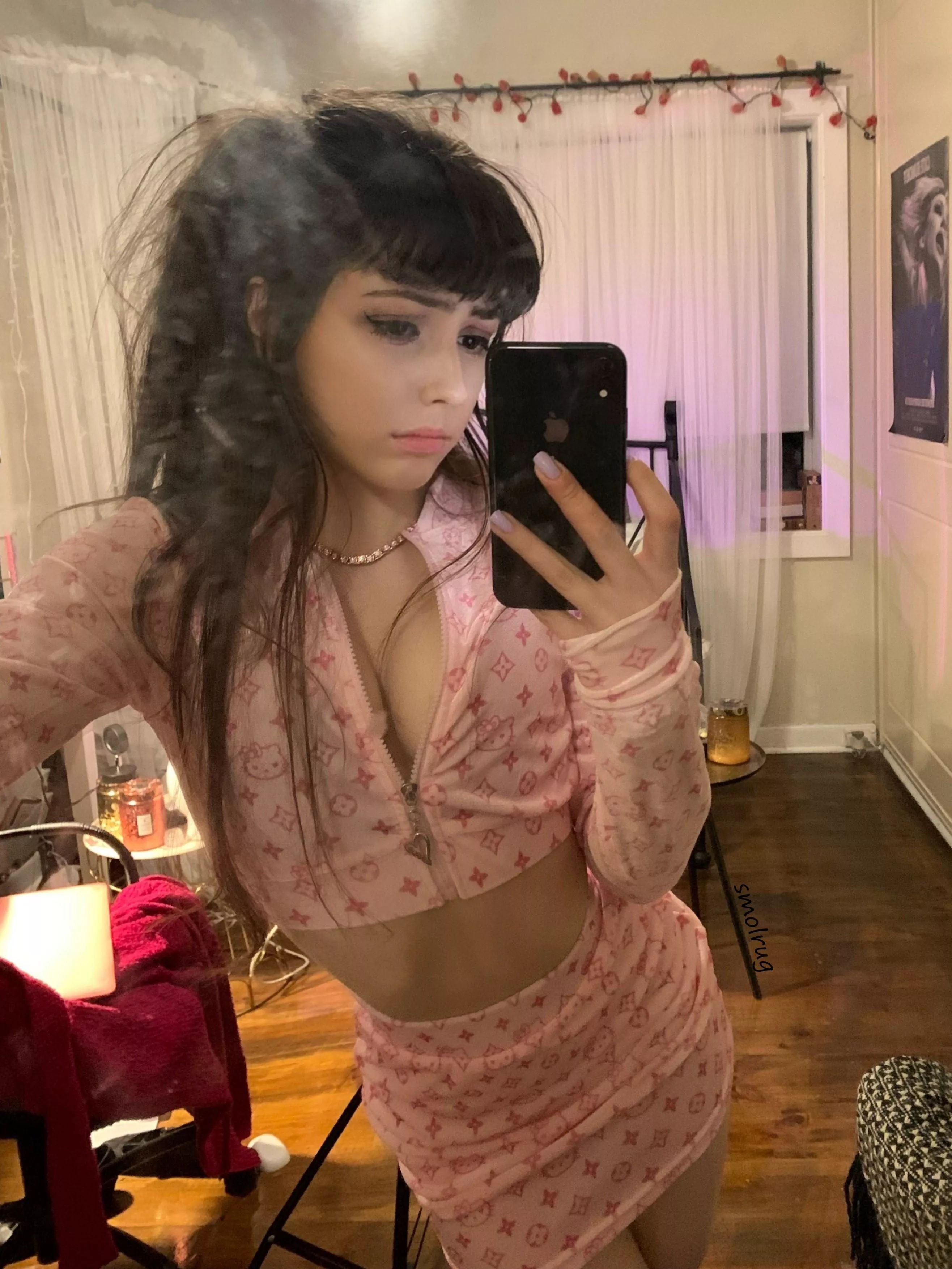 followw @smol_rug :)