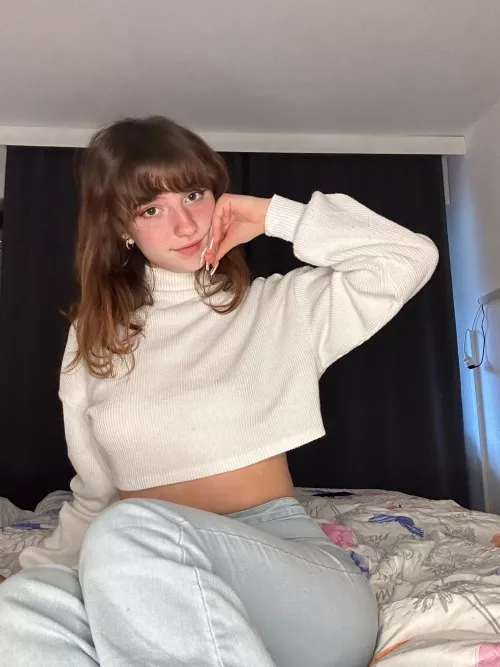 hope i look classy in my cozy top