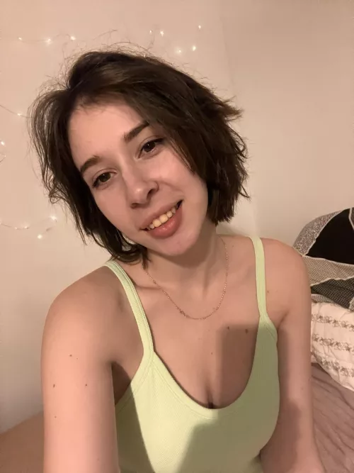 I insist that you make a mess in my face [wife]