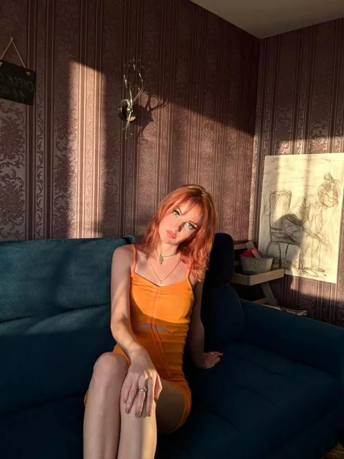 is it normal to feel more comfortable in tight clothes than loose ones?