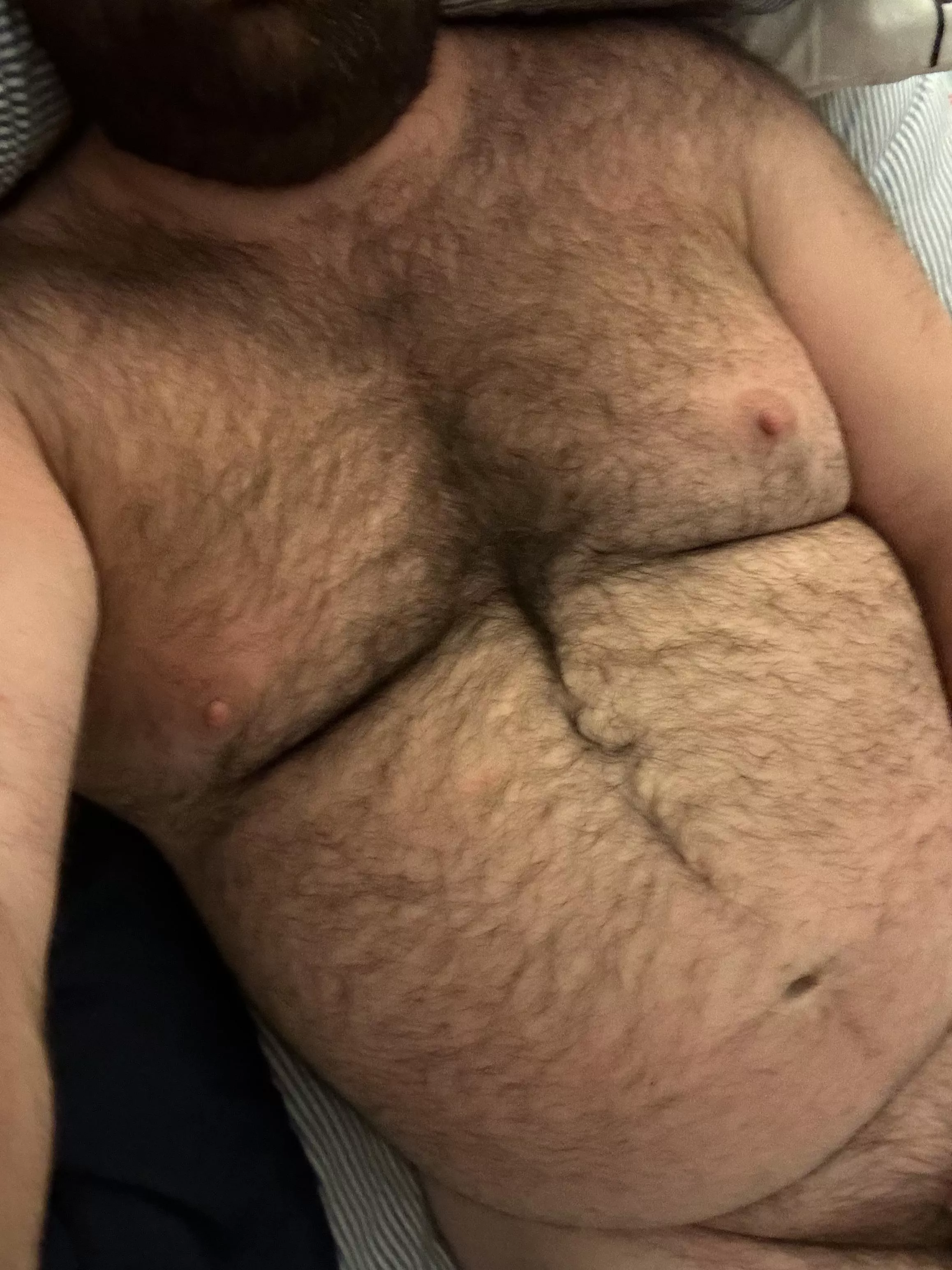 Its cuffing season, any ladies want a big boy