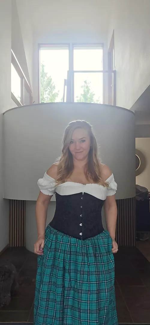 My corset for the Renaissance Faire [F50]