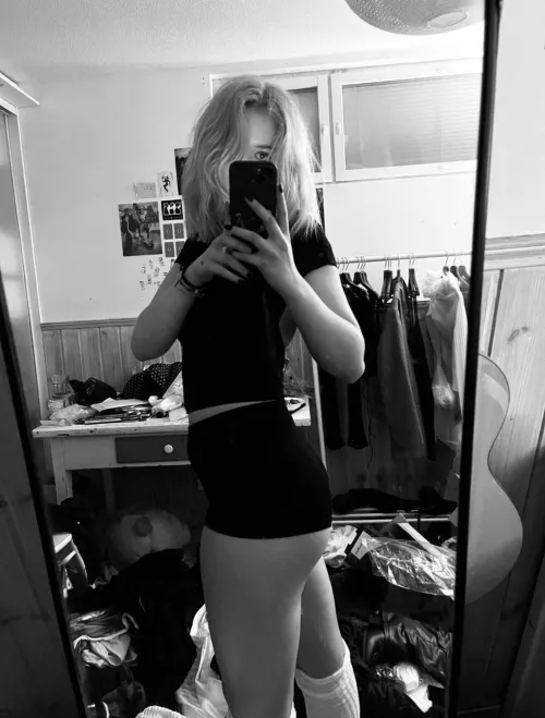 Quick selfie for you F18