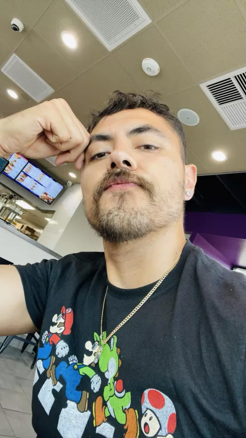 Sup guys! Looking for a good super smash bros ultimate gamers 💪