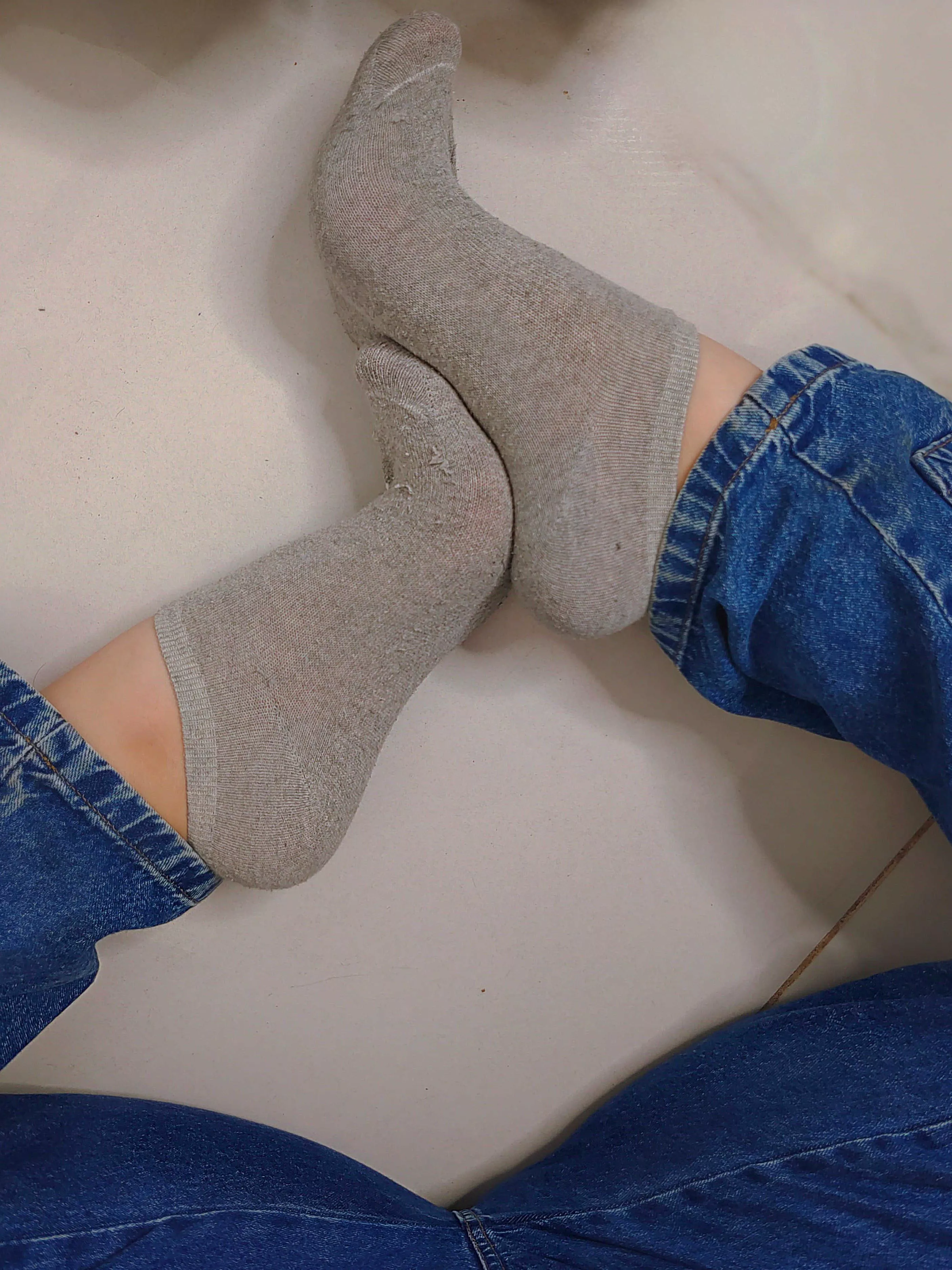 what do you think of my tiny feet