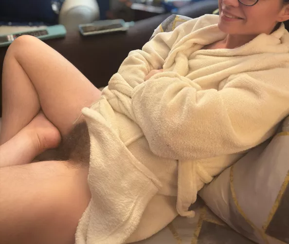 You walk in and I’m just relaxing with my bush out, how do you react 