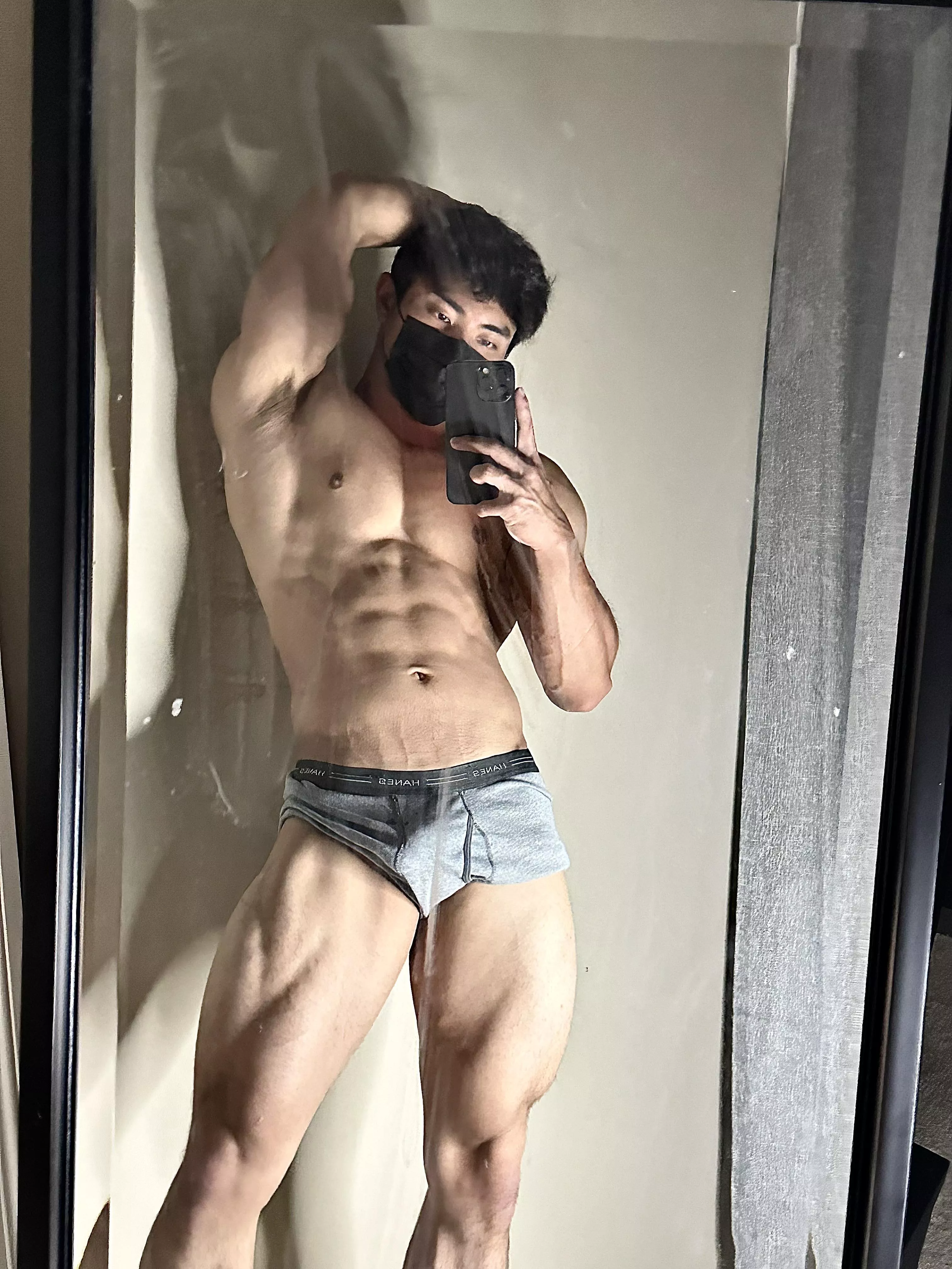 [19] down for some Korean entertainment? 