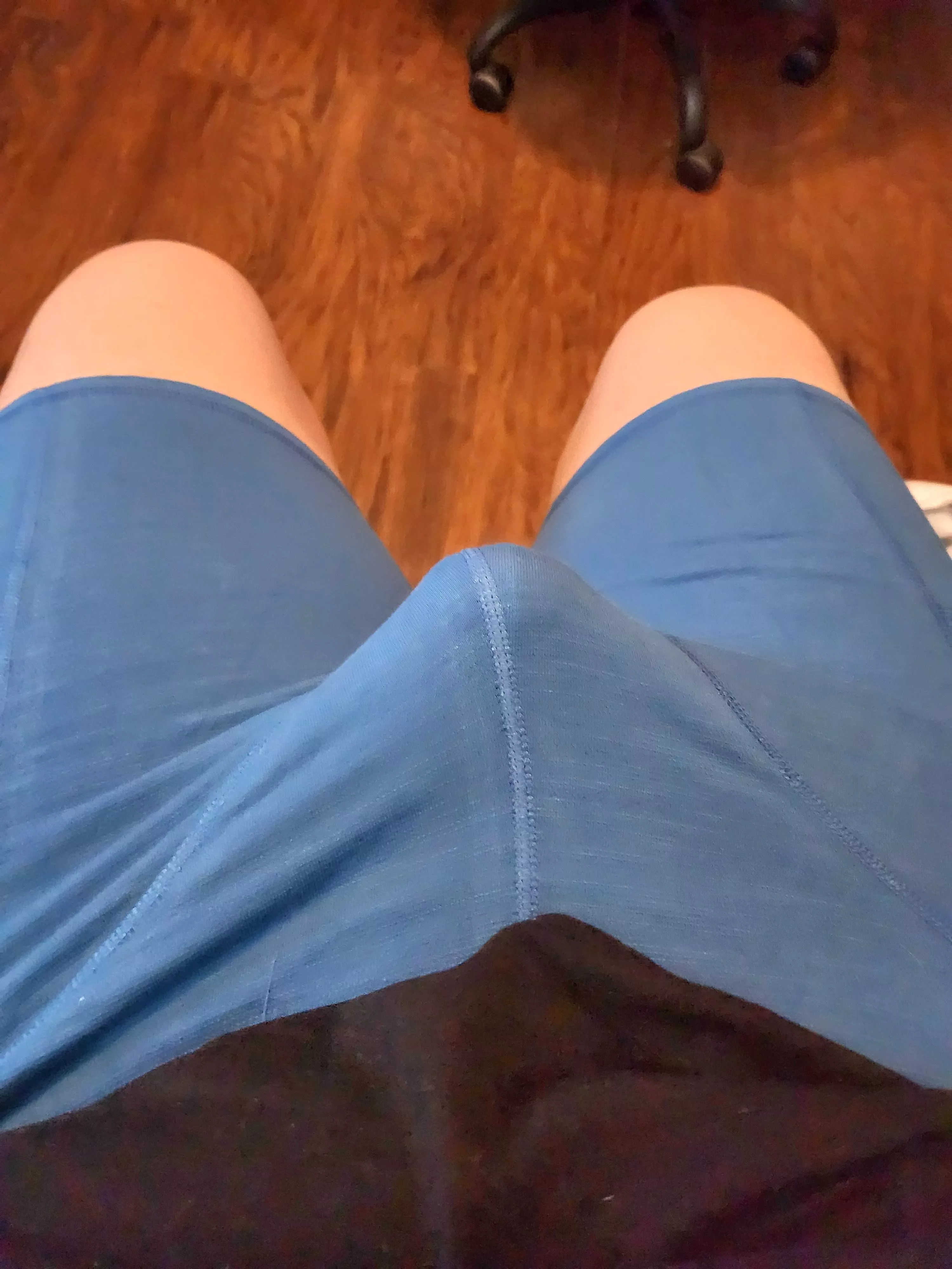 He looks pretty good in blue imo (29)