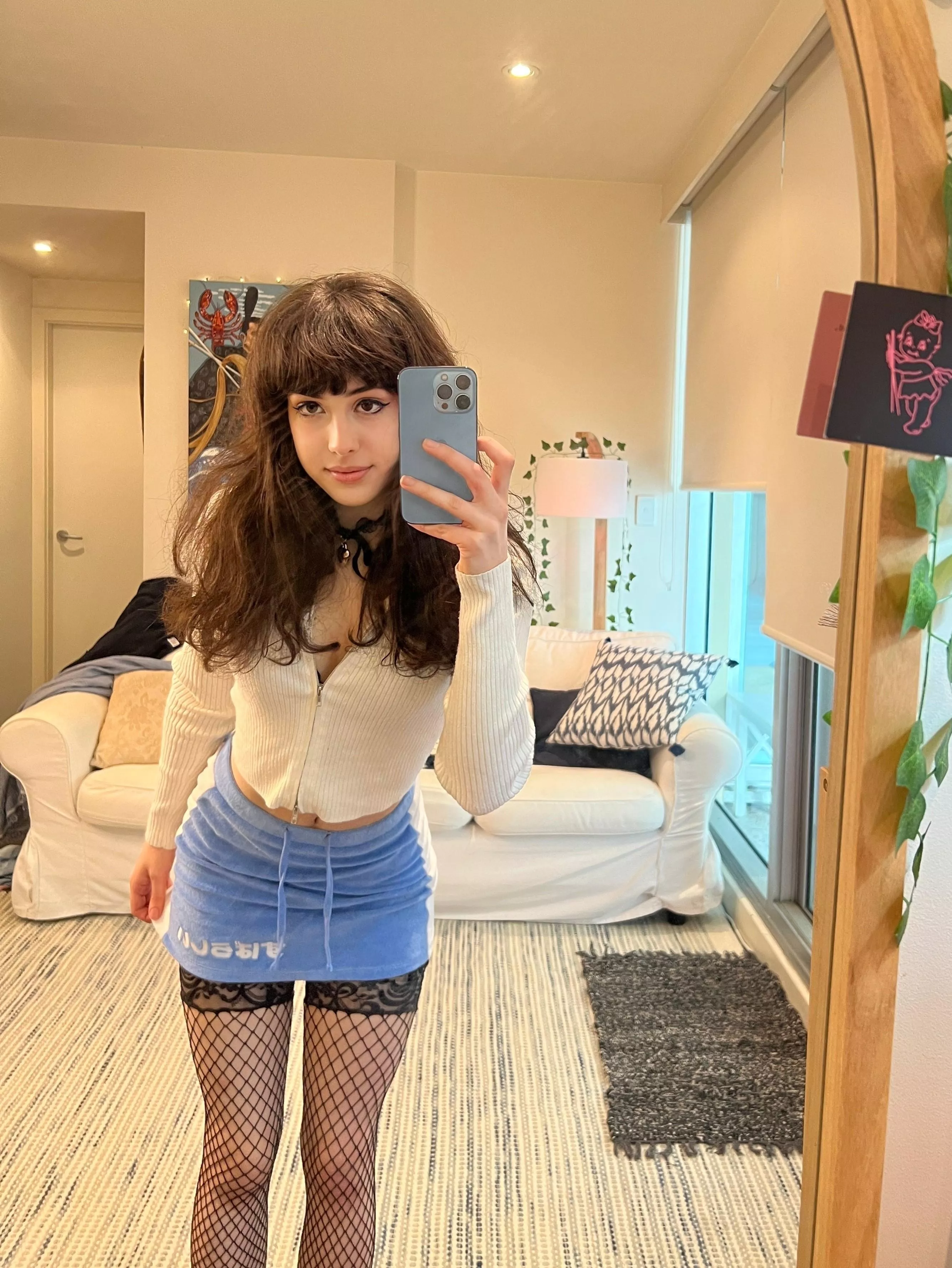 waiting for u to pick me up to get froyo (no panties maybe)