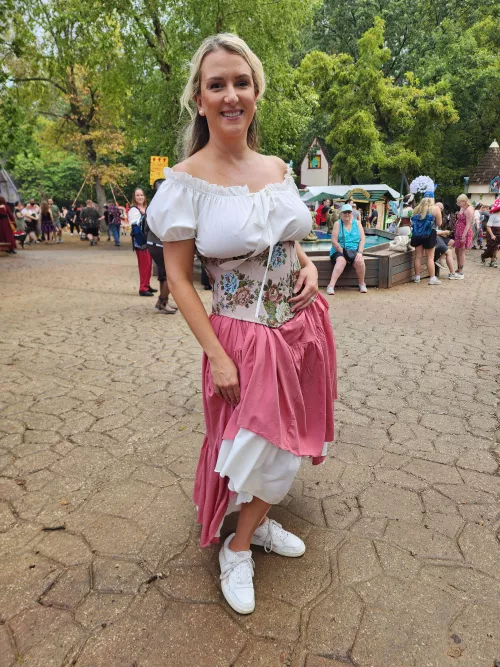 Want to see me fuck over a dozen guys? I'm that kind of slutwife!