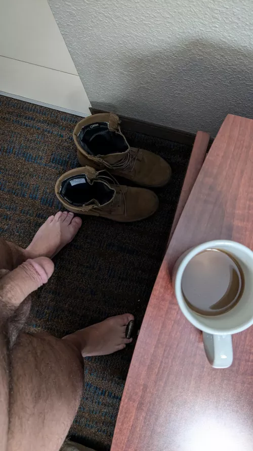 Boots, coffee and GA hotel