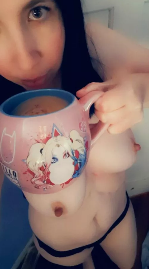Happy Tuesday you beautiful people!! May your coffee be strong and your titties perky (and your cocks hard) 😘