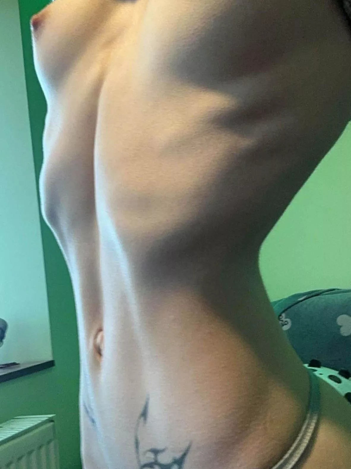 Loving my skinny frame and the beauty it holds