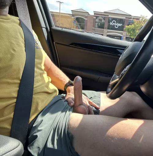 Need anything from the grocery store?🍆😘