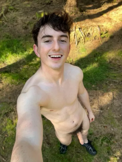 Opinions on nude hiking? 🤭 