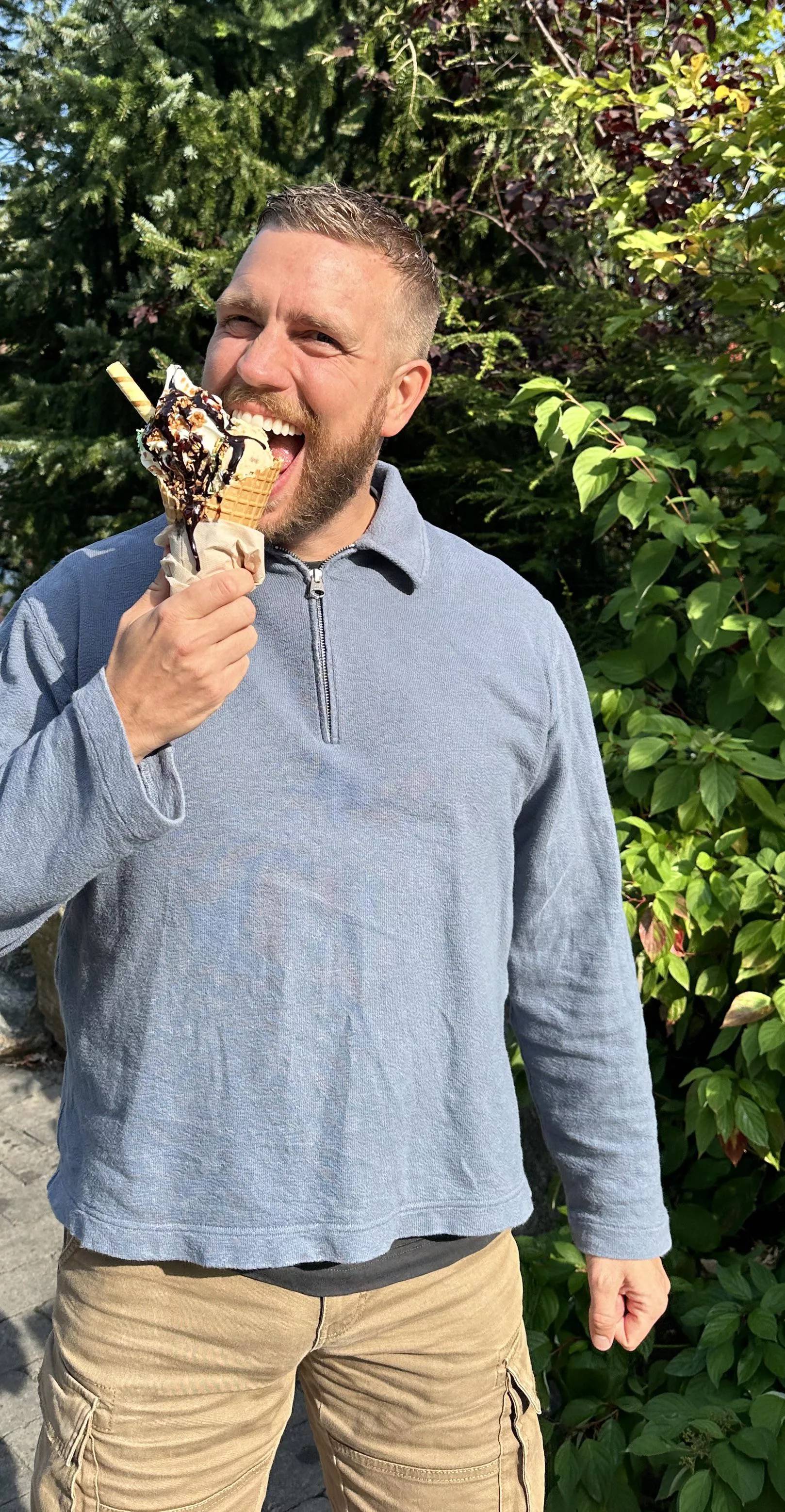 Summer officially ended this weekend in Scandinavia? What season is your favorite and why?☀️🌧️🌨️