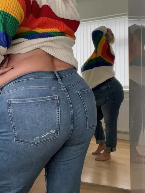 👖sweater weather is on the way! 👖