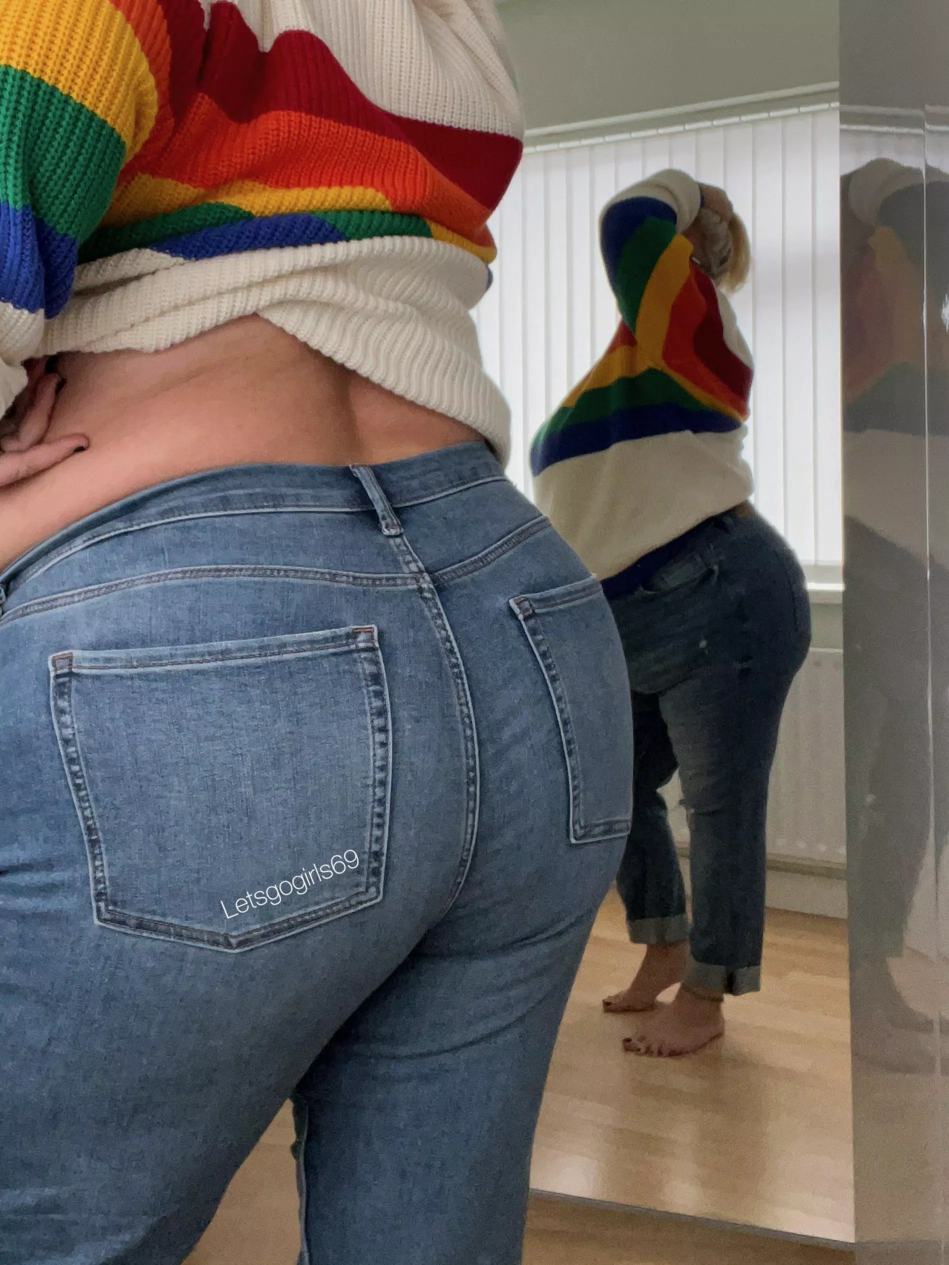 👖sweater weather is on the way! 👖