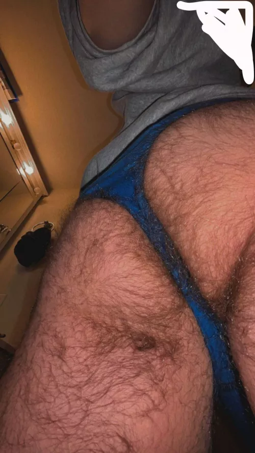 20 - Twitter? 😈🦍