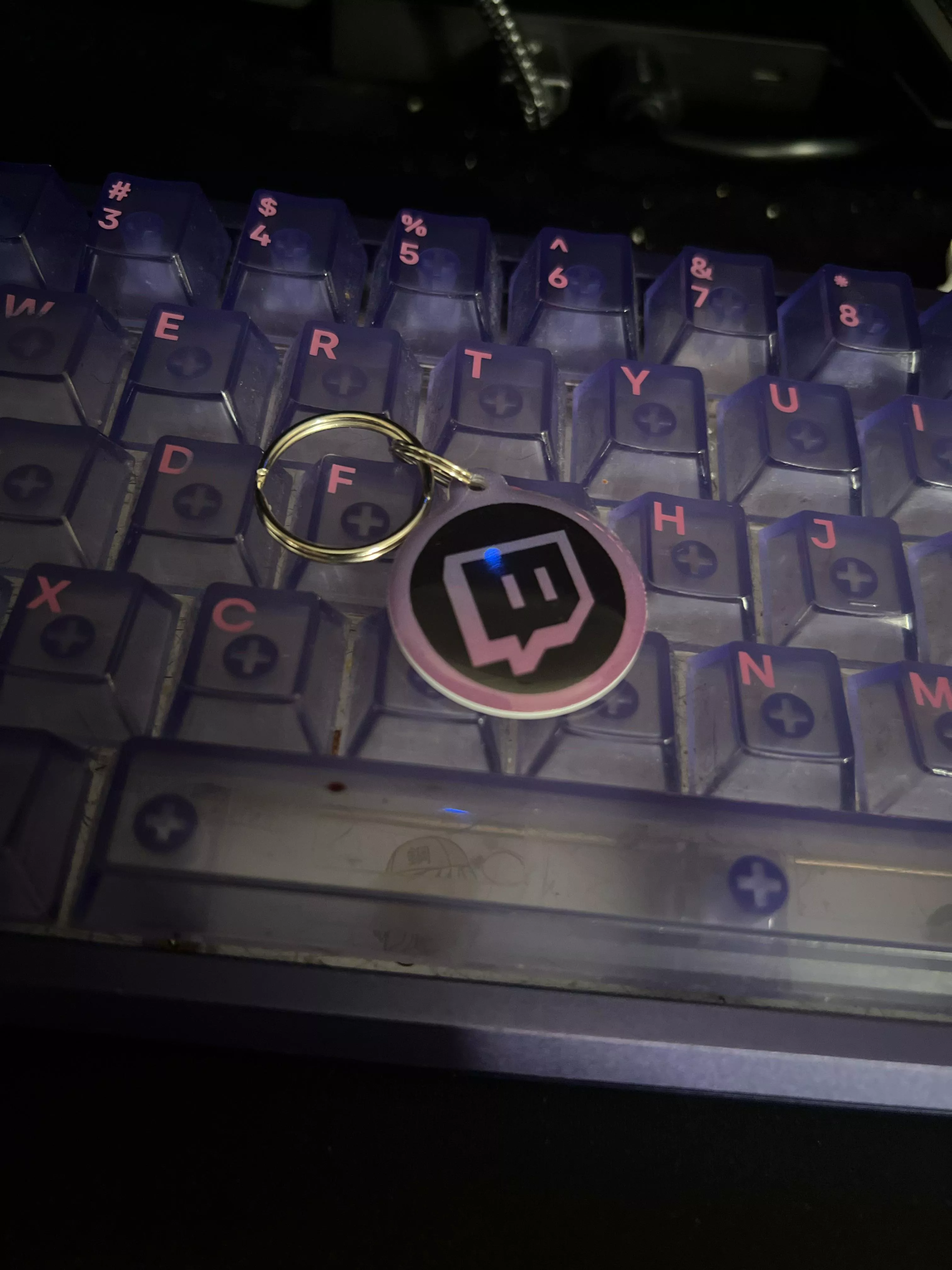 Anyone run into the guy giving these NFC tags away at Twitchcon SD? 