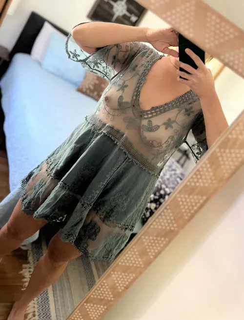 Do you like my bikini cover up? 