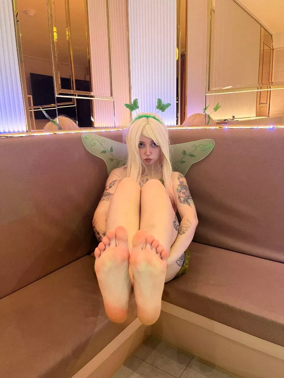 This fairy is coming to you, putting feet in your face :p