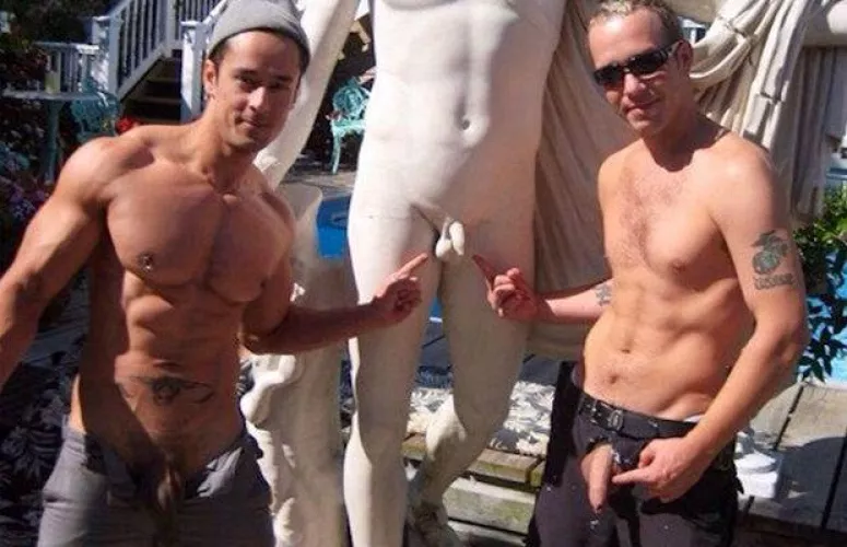 Which one's biggest? 