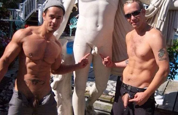 Which one's biggest? 