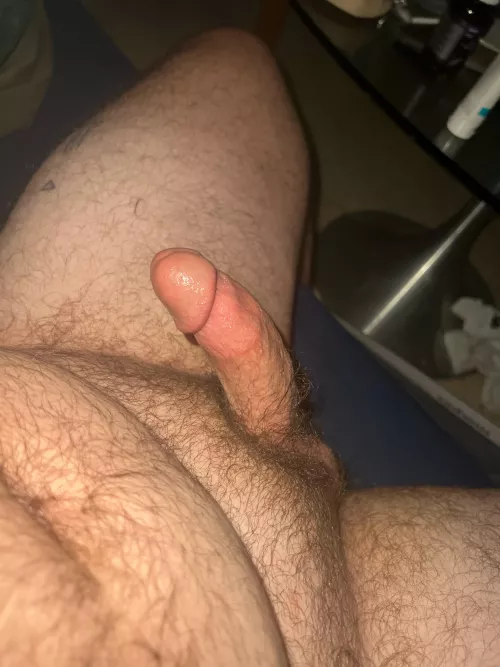26 chub. I like worshipping fat cocks. Chubs+ @johnny_bowl
