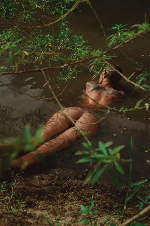 Be careful with the snakes 