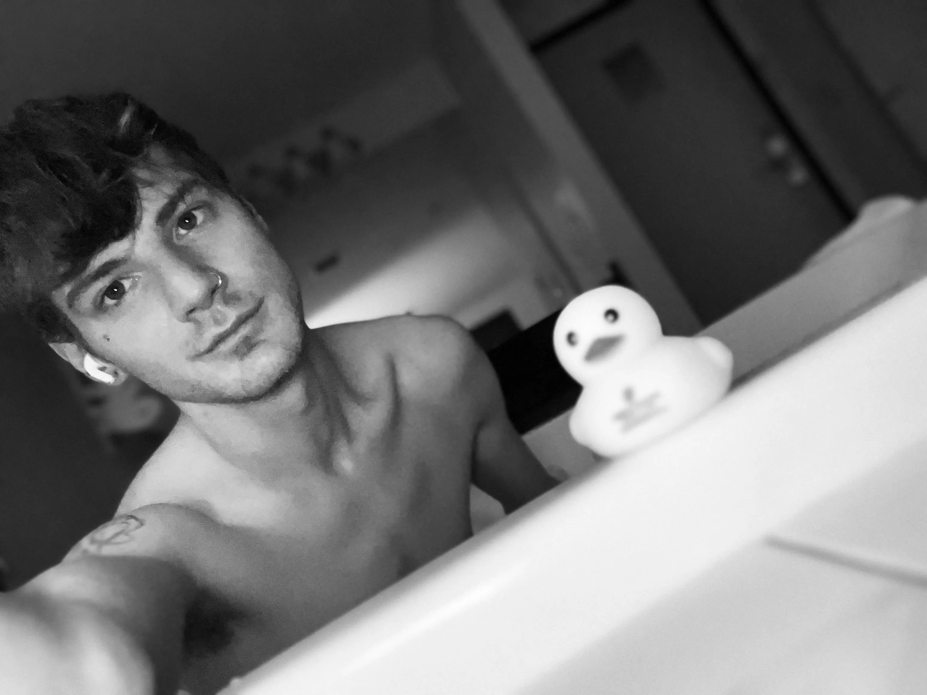 Enjoying a hot spring Jacuzzi by myself 