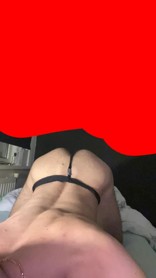 mmmm someone please come stand behind me 😫 