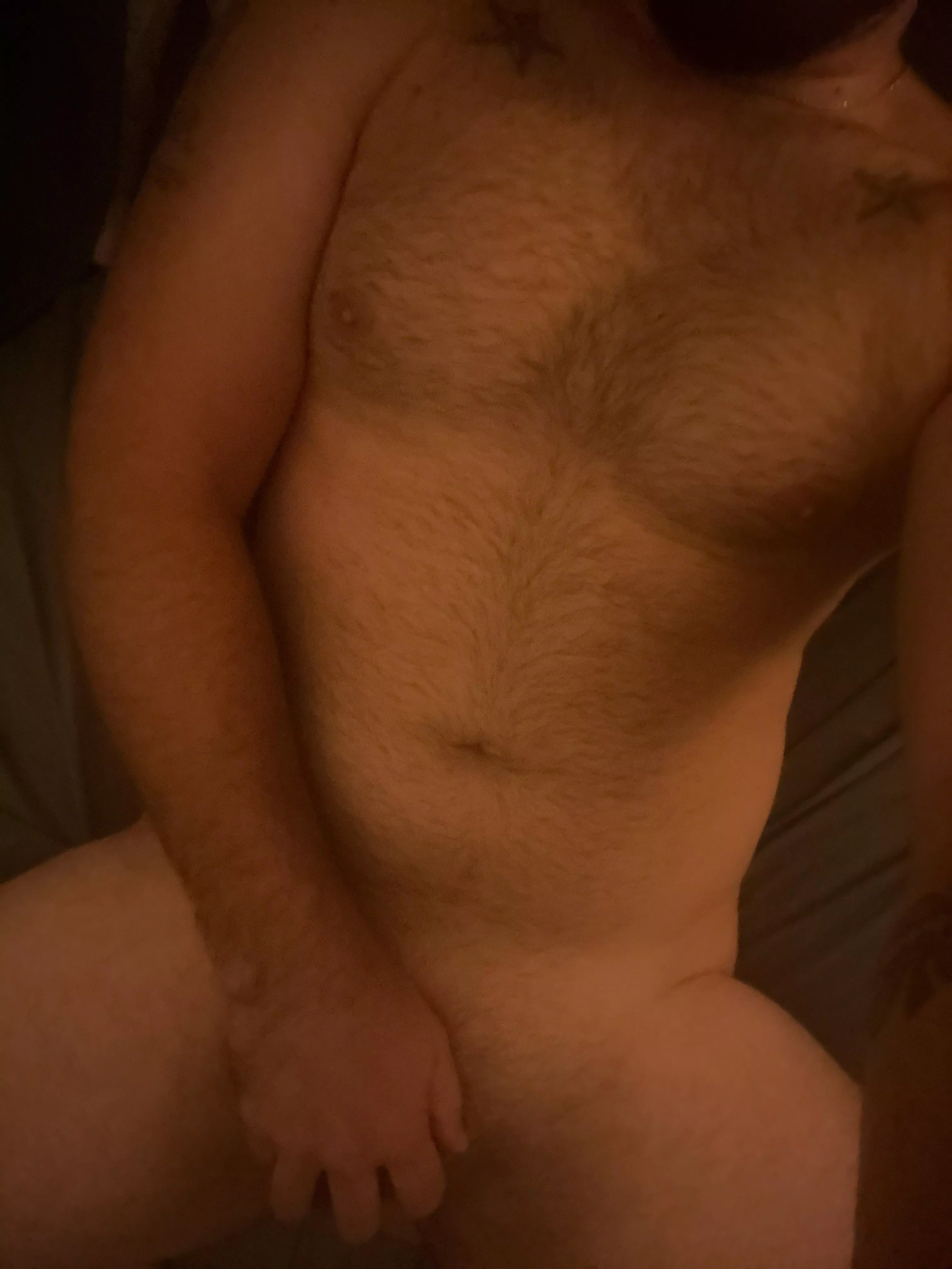 Need to cum with someone quick all welcome be over 19 