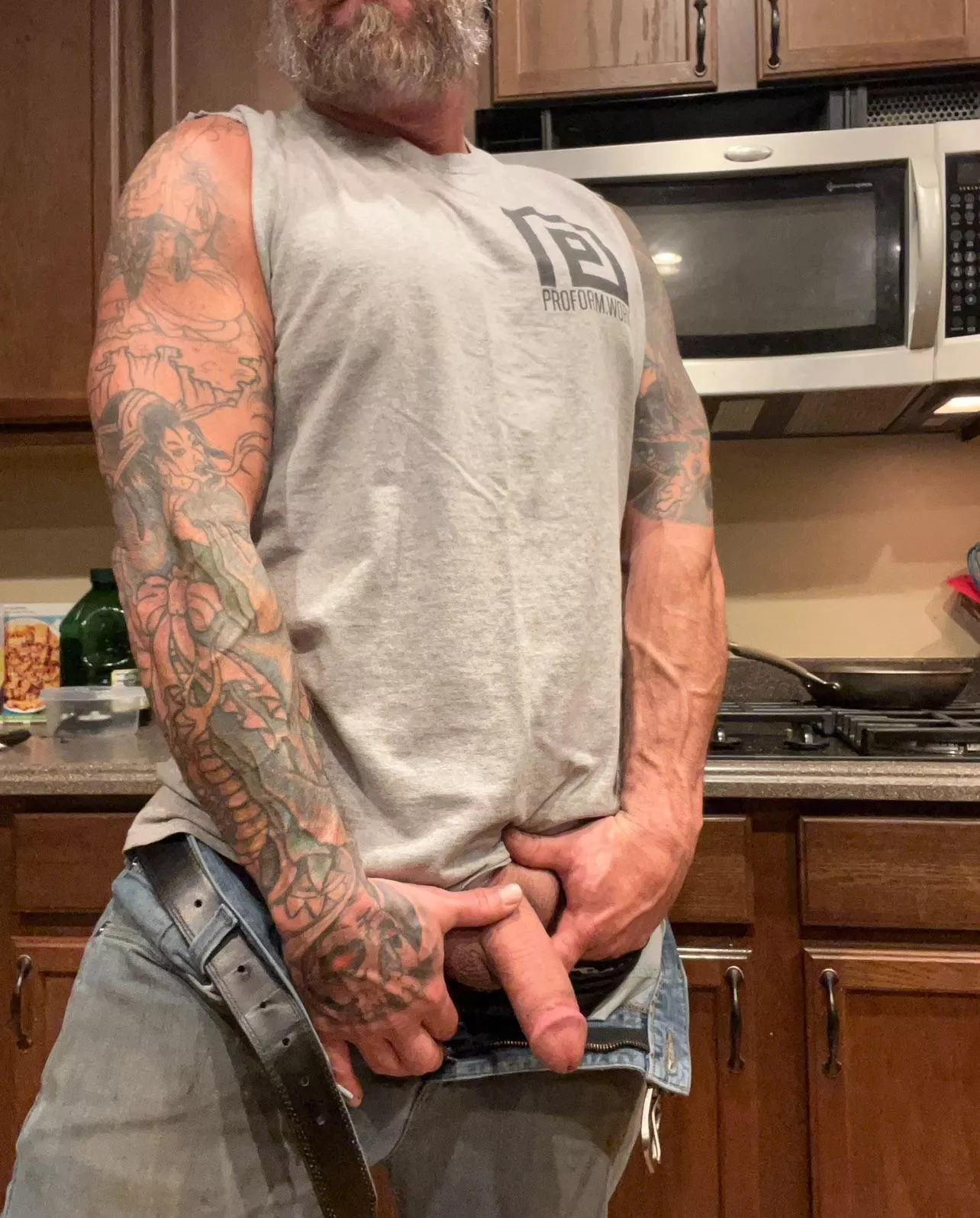 Who’s gonna take care of dad before work!? 