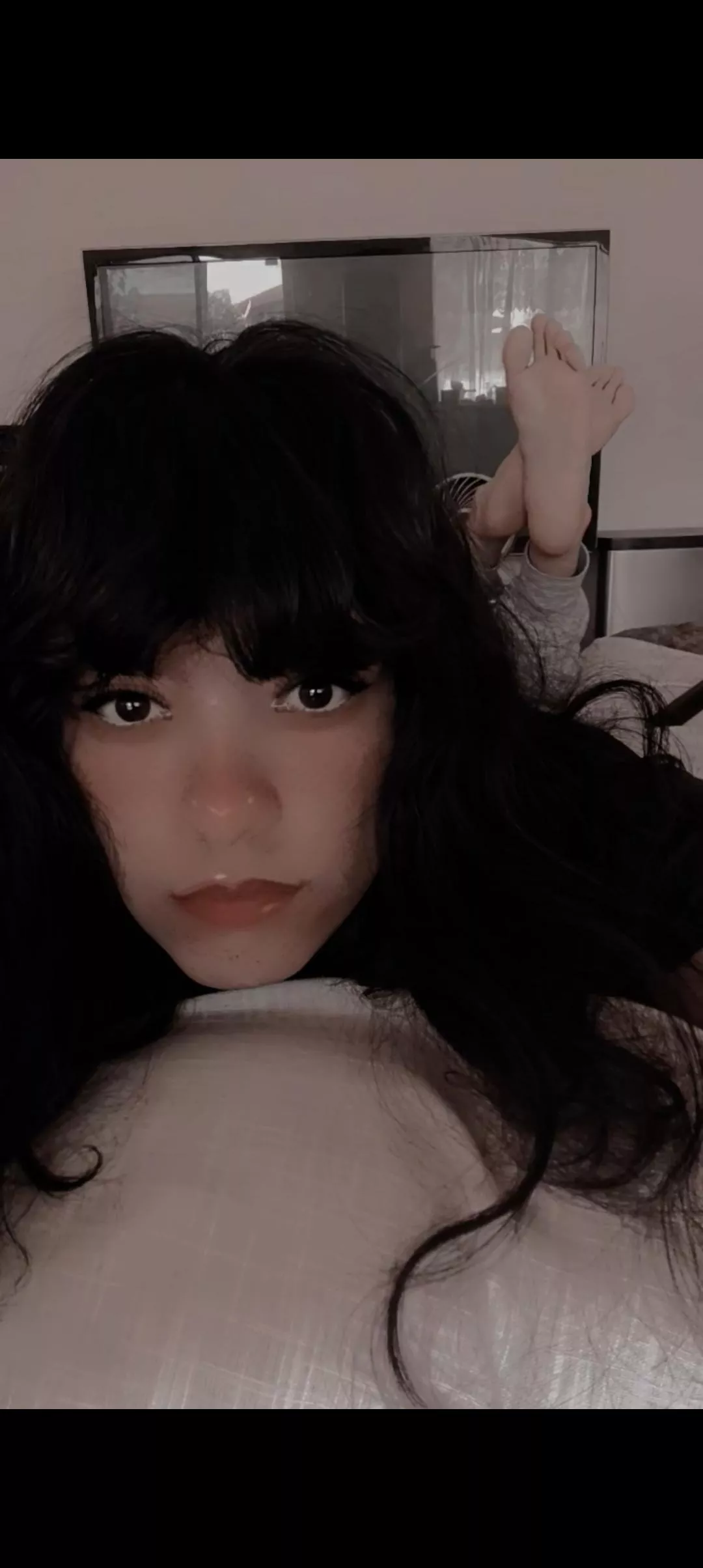 24m I'm tired of hiding my feet 