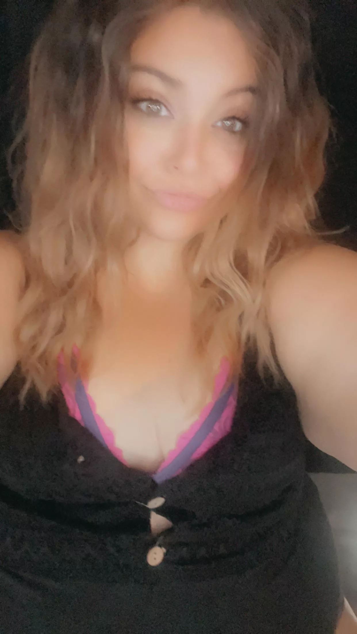 Happy Friday! Hope it’s amazing! 