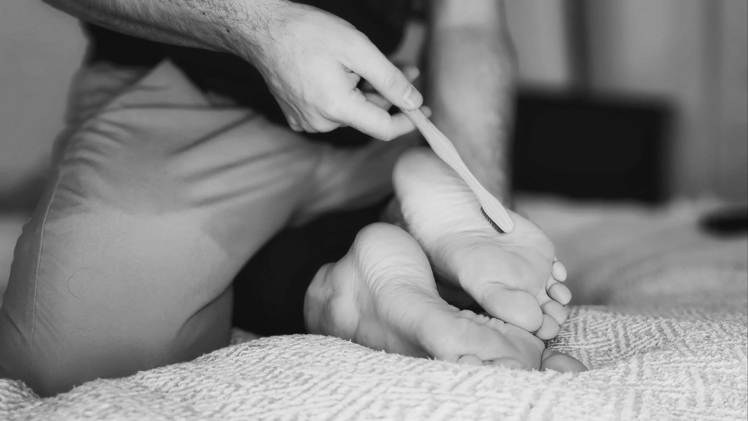 I'm going to get TICKLED by a brand new TICKLER this weekend ! Any advice for him ? 😏