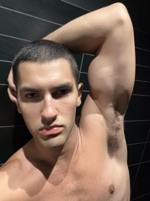 Lick the sweat off my pits 