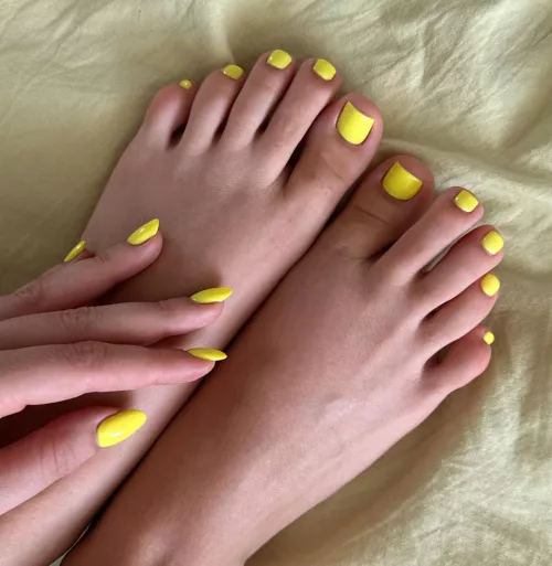 Nailed it Do you like yellow nail polish