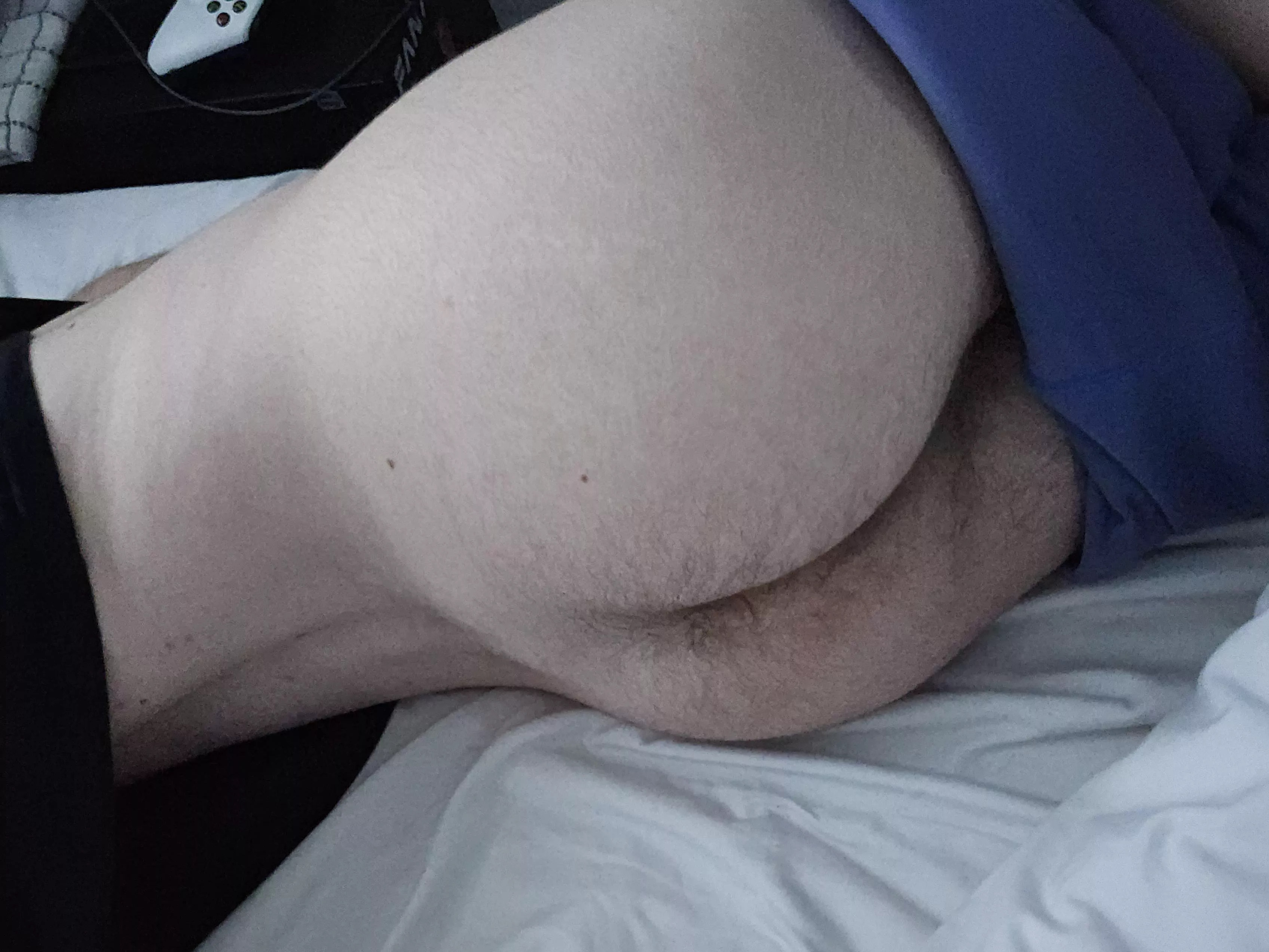 Who wants to feed me their cock on the daily?