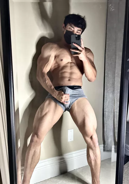 [19] come try some Korean 