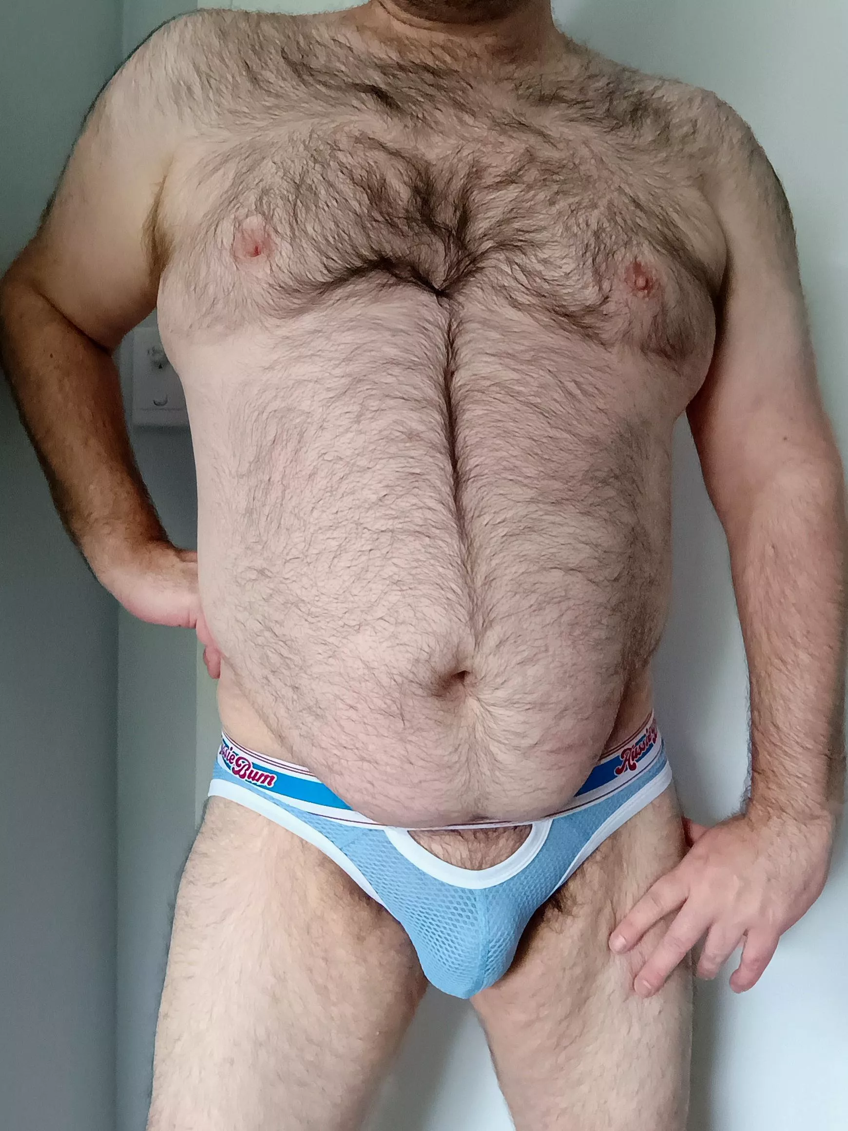 (42) Daddy needs a good boy to keep him company. DMs open 😘