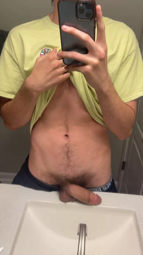 any boys wanna suck it hard 😛