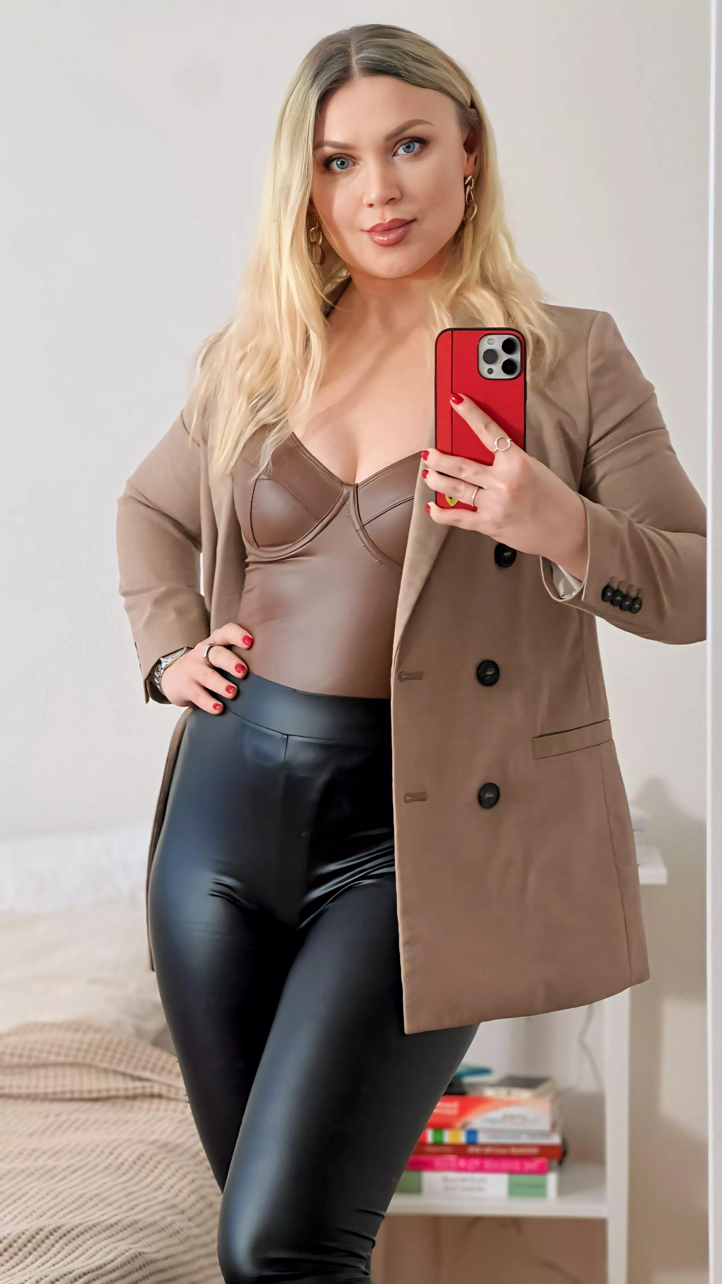 Blonde in leather, what could be sexier