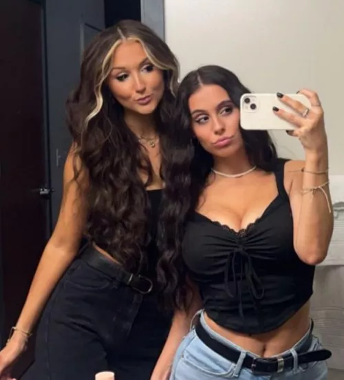 Both hot but you know who’s in charge 