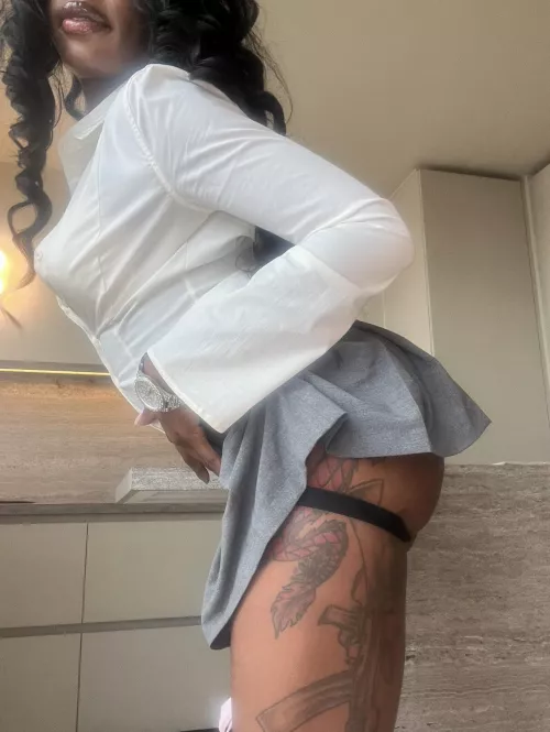 Can you guess what I’m hiding under my skirtttt😳😳