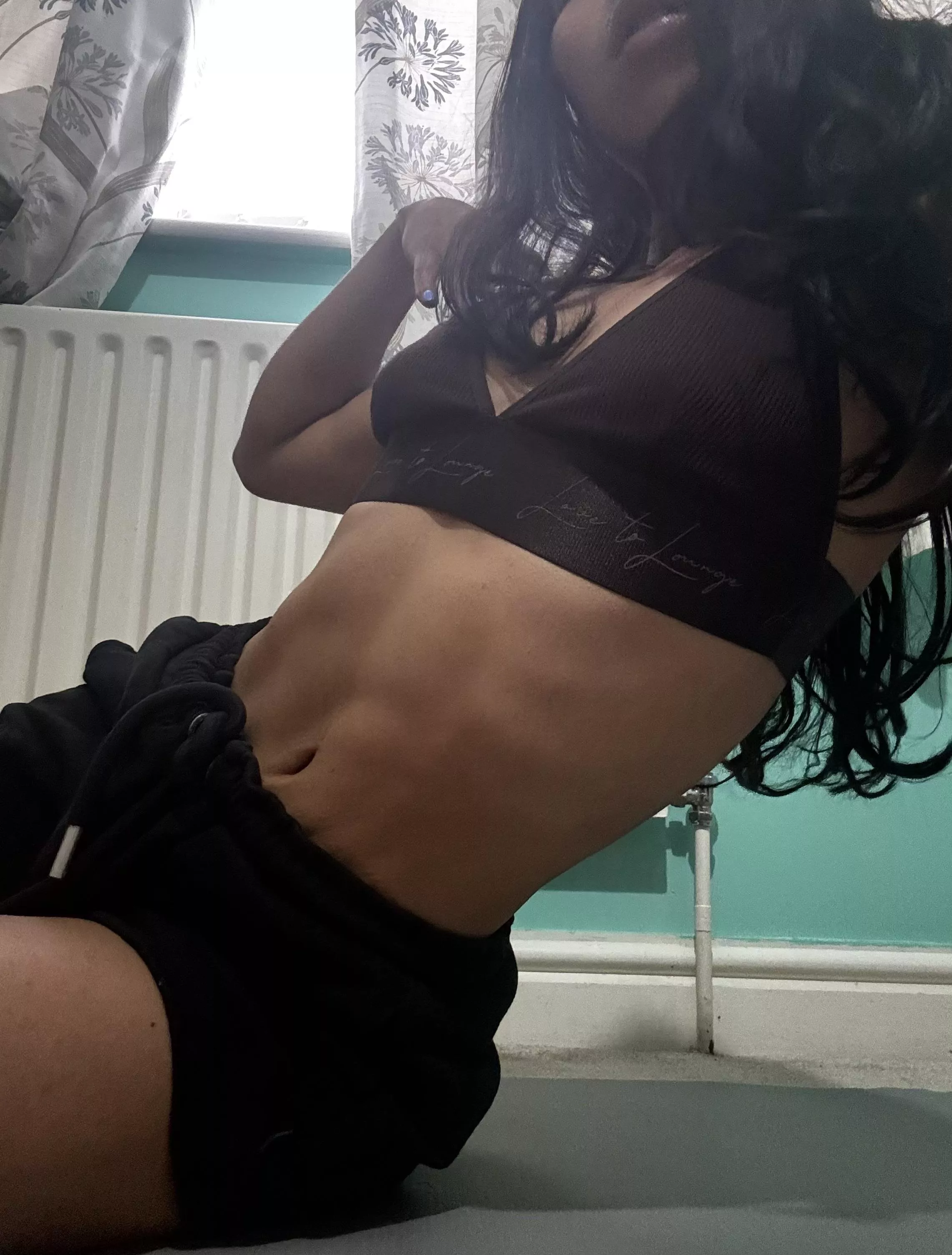 Head massage whilst I give you head?